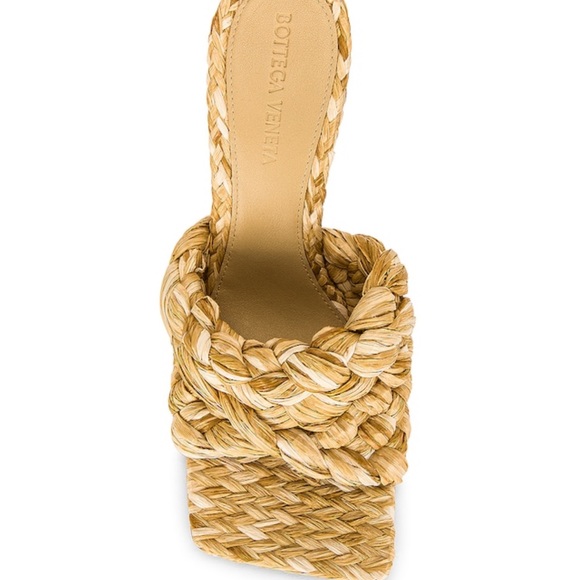 Bottega Veneta Raffia Stretch Mules -Hard to Find! - Picture 3 of 6